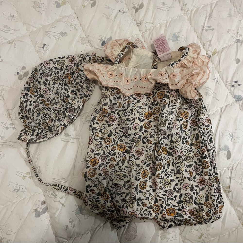 Floral Baby Romper with Lace Details and Hat